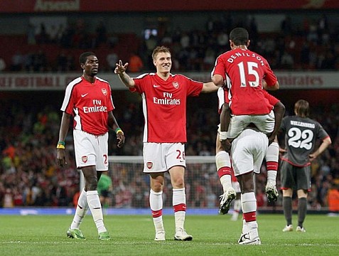 Arsenal vs Borussia Dortmund, Liga mistrů
