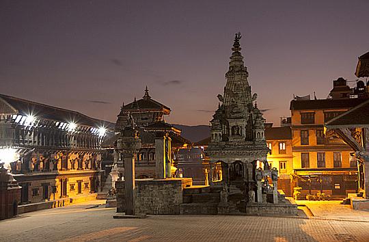 Kathmandu, Pokhara a štíty Himalájí (expedice)