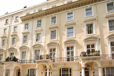 Hotel Dolphin