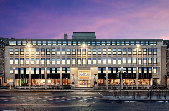 Hotel Yotel