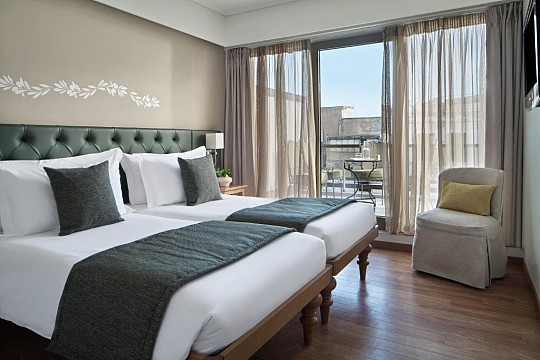 Hotel Titania