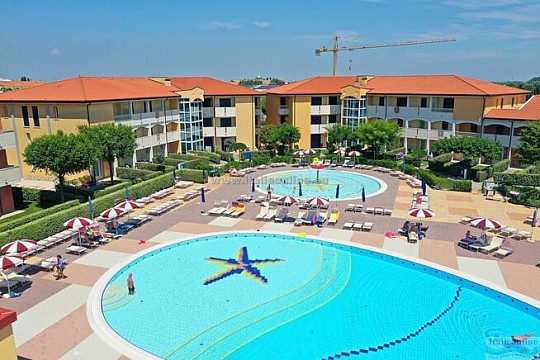 Pini Village Family Resort - Villaggio Ai Pini (5)