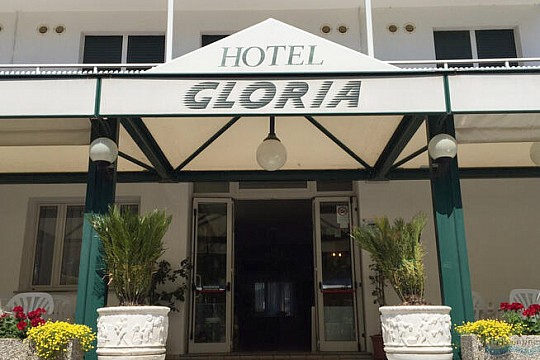 Hotel Gloria (2)