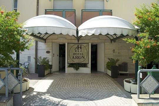 Hotel Aron (5)