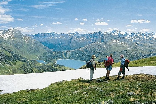 Alpské parky a střediska rakousko-švýcarského pomezí s kartou Montafon-Brandnertal (3)