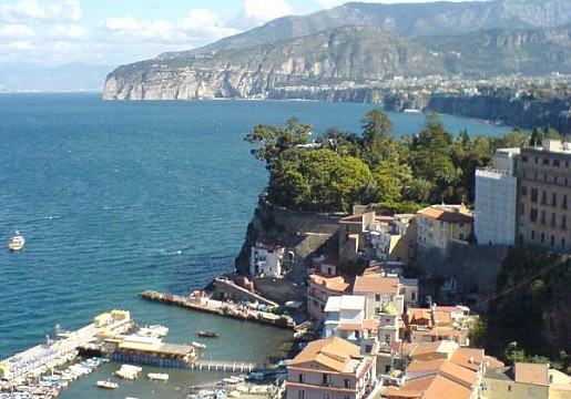 KAMPÁNIA najkrajšie pobrežie Talianska - Neapol, Vezuv, Pompeje a ostrov Capri LETECKY (5)