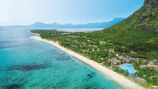 Dinarobin Beachcomber Golf Resort & Spa