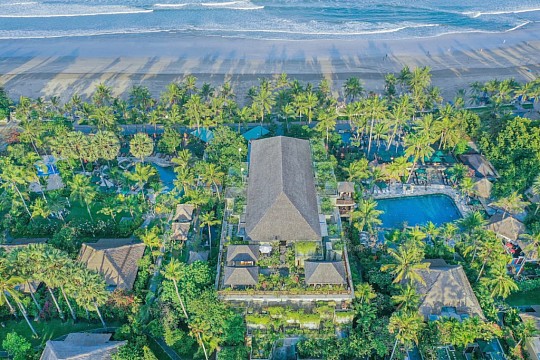Legian Beach Hotel