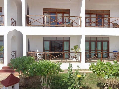 Reef & Beach Resort