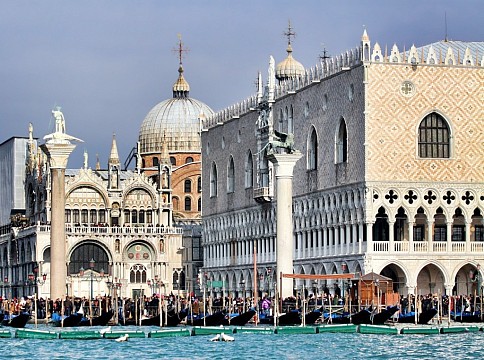Benátky (2)