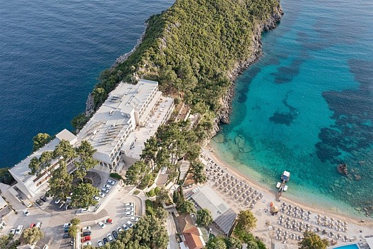 Akrotiri Beach Resort (3)