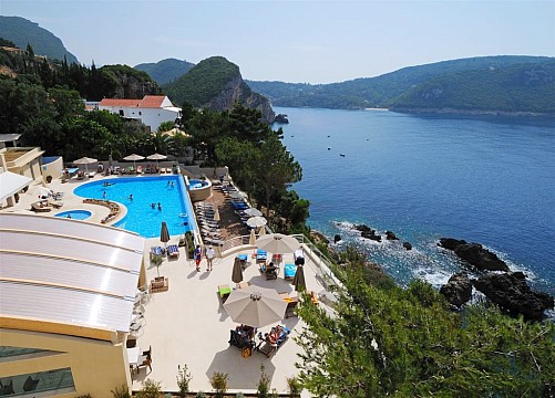 Akrotiri Beach Resort (5)