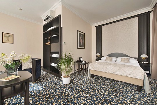 HOTEL ROYAL ESPRIT - Rekreační pobyt - Praha 1 (2)