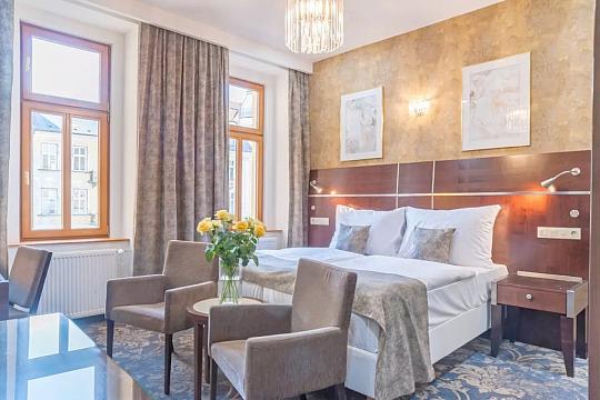 LÁZEŇSKÝ HOTEL BELVEDERE - Léčebná kúra Klasik - pokoje Komfort a Superior - Františkovy Lázně (4)