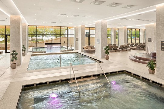 Sirius Hotel: Akční pobyt s polopenzí 5=4