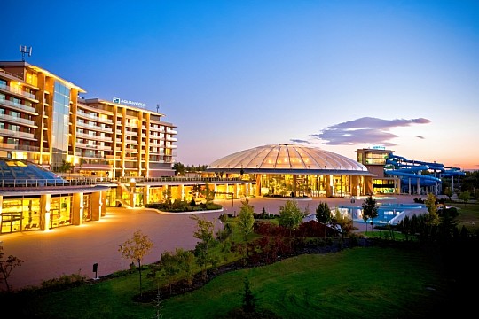 Aquaworld Resort: Pobyt s polopenzí 6 nocí