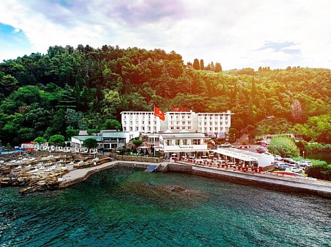 Barbara Piran Beach Hotel & Spa: Pobyt se snídaní 5 nocí