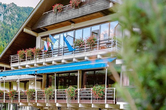 Hotel Kranjska Gora: Pobyt se snídaní 2 noci (2)