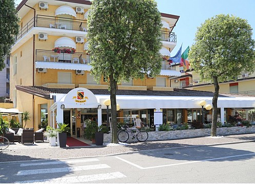 Hotel Berna: Pobyt s polopenzí 4 noci