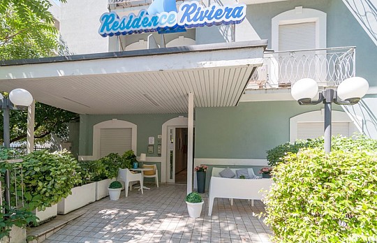 Residence Riviera: Pobyt v apartmánu 7 nocí (2)
