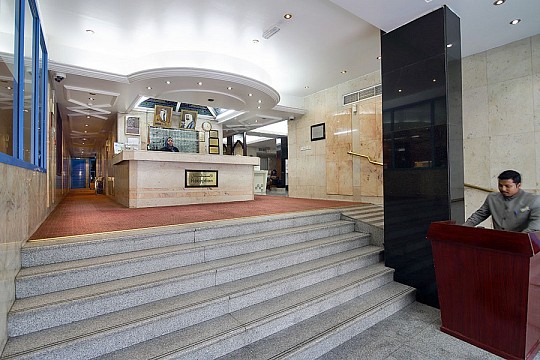 AL BUSTAN HOTEL FLATS (4)