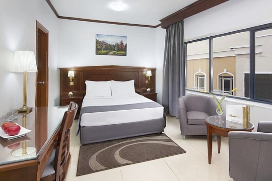 ADMIRAL PLAZA HOTEL (3)