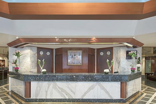ADMIRAL PLAZA HOTEL (2)