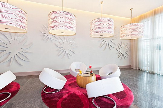 IBIS MALL OF THE EMIRATES (5)