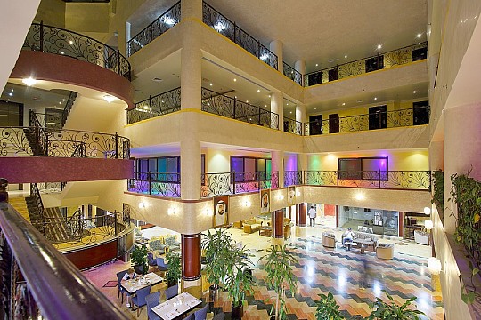 AL BUSTAN HOTEL SHARJAH  (2)
