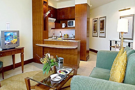 PEARL CITY SUITES HOTEL (3)