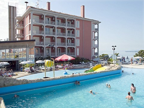 Hotel ŽUSTERNA