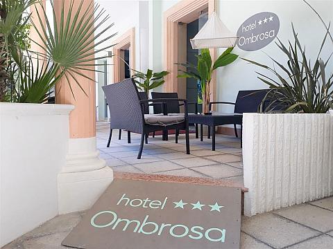 Hotel OMBROSA (5)