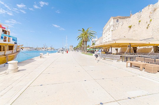 Kamenný dom 1355-4527 (4)