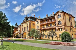 Lázně Bardějov - vilky, penziony, hotely