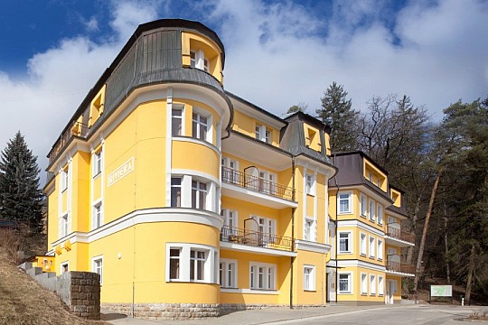 ADVENTNÍ LÁZEŇSKÁ KÚRA, hotel RIVIERA - Luhačovice