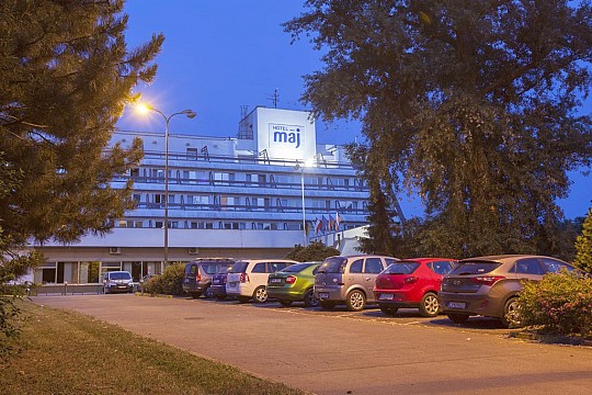 VÁNOCE V PIEŠŤANECH - Hotel MÁJ - Piešťany - VÁNOČNÍ POBYT SENIOR (4)