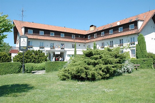 ZVÍKOV hotel - Zvíkovské Podhradí (2)