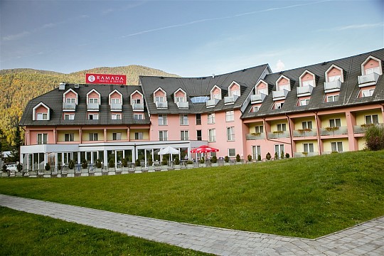 RAMADA Hotel & Suites - Kranjska Gora - LETNÍ OSVĚŽENÍ (3)