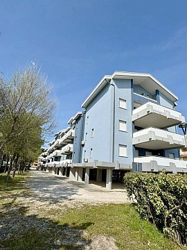 MARINA GRANDE S