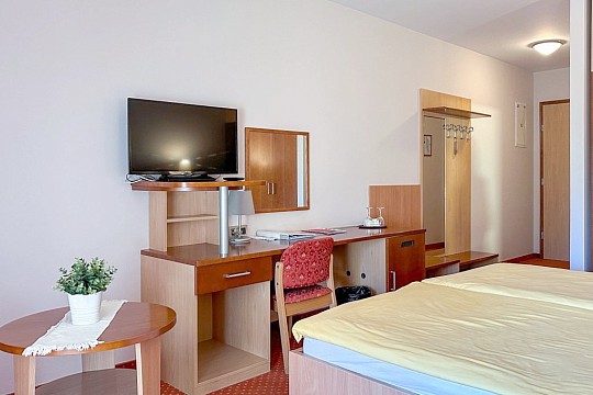 HOTEL ZELENI GAJ (5)