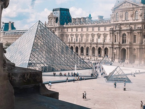 Paříž, Louvre a zámek Fontainebleau (3)
