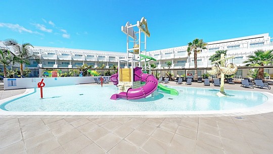Hotel Aequora Lanzarote Suites (3)