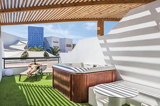 Hotel Grand Palladium Palace Ibiza Resort and Spa (5)