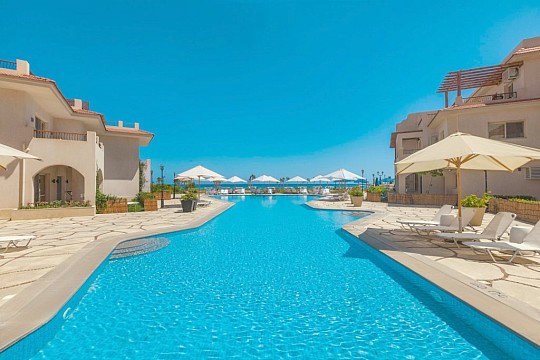 Hotel Aqua Heneish Beach Resort (5)