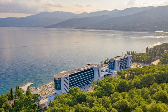 Hilton Rijeka Costabella Beach Resort & Spa (3)