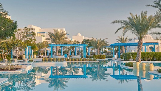 Hilton Salwa Beach Resort & Villas (5)
