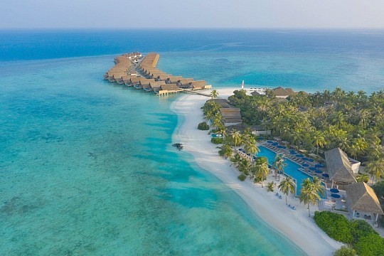 Emerald Faarufushi Resort and Spa
