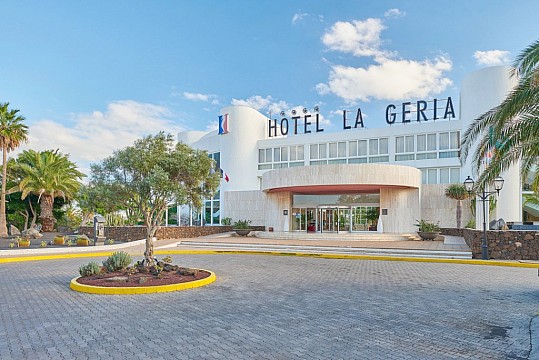 Hotel Hipotels La Geria (2)