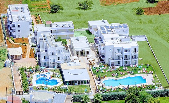 Yiannis Manos Resort Hotel (5)