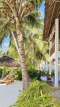 Hotel Karibu Beach Resort (2)